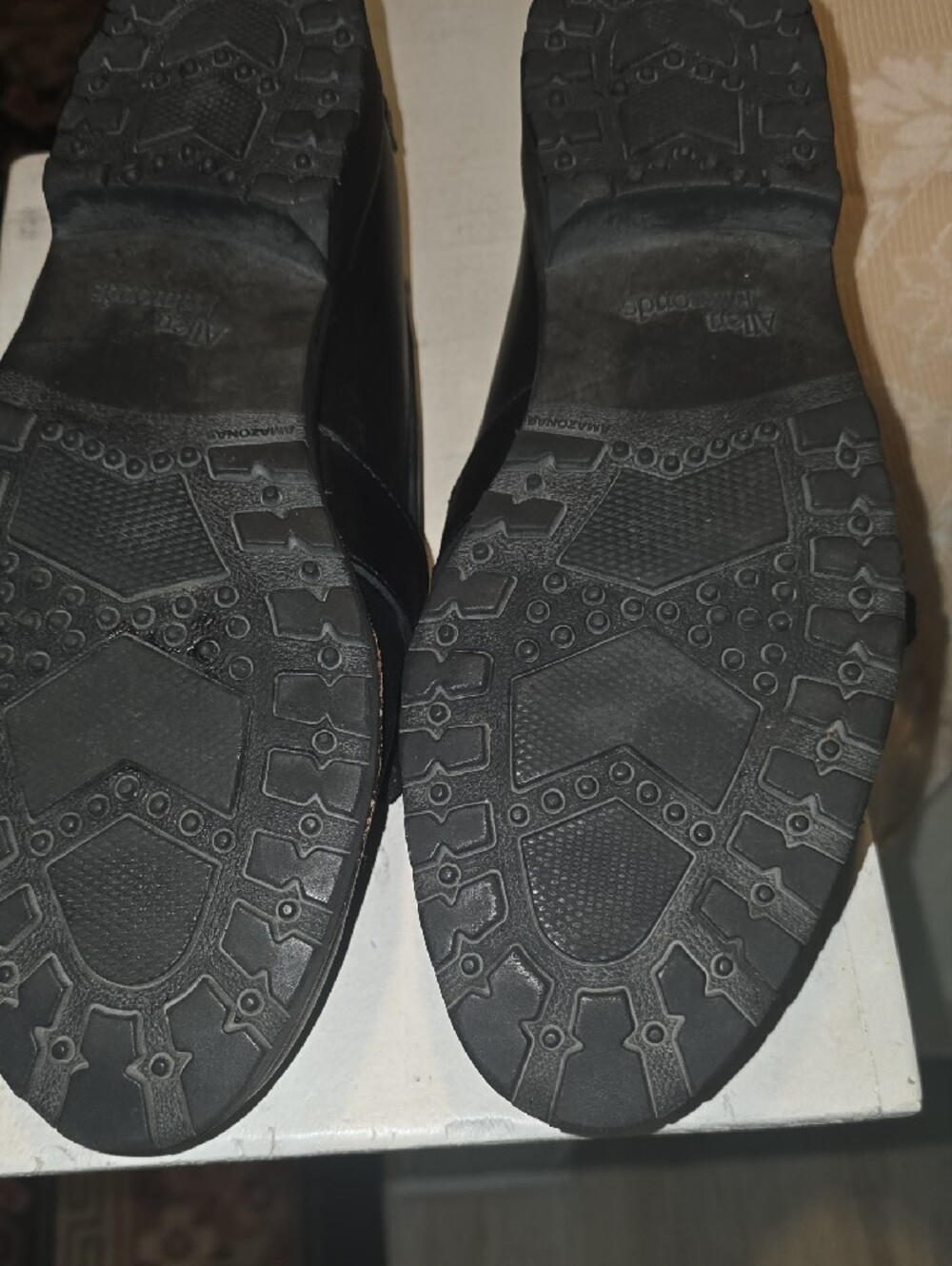 Allen Edmonds Black Leather Kiltie Loafers with Brown Toe - Picture 6 of 11